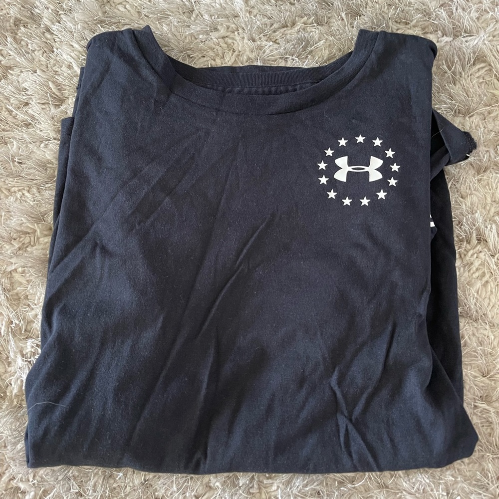 Under armour t shirt